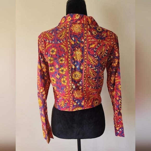 Label RituKumar Red Floral 100% Cotton Print Tie Shirt Women's Size Small. - Picture 2 of 7